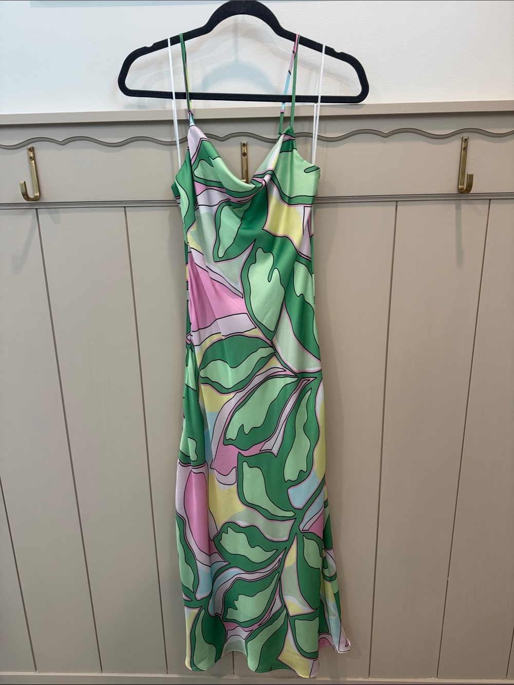 GB Green & Pink Leaf-Print Slip Dress